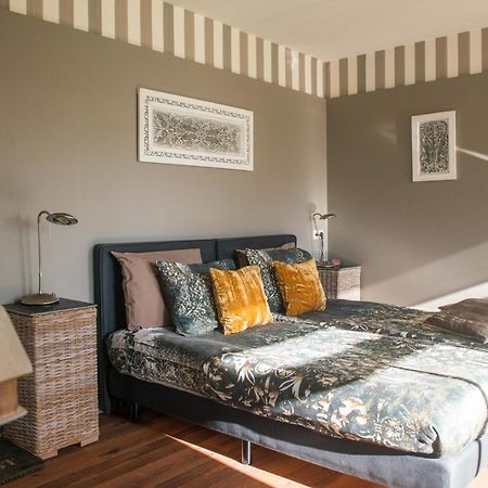 Broeks' Bed En Brood Bed & Breakfast Meerkerk Exterior photo